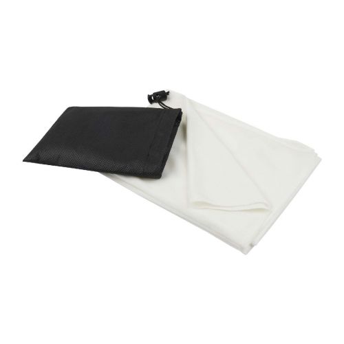 LUCAS -  RPET Sporthandtuch 50 × 100 cm