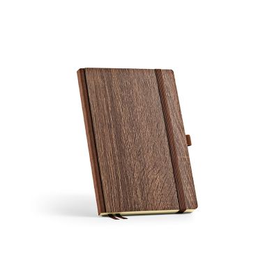 STEINBECK NOTEBOOK - Steinbeck A5 Notizbuch Holzmaserungseinband. 196 Seiten aus 70gsm FSC