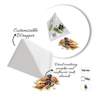 NATURAL PYRAMID - Päckchen mit Trockenfrüchten und Samen