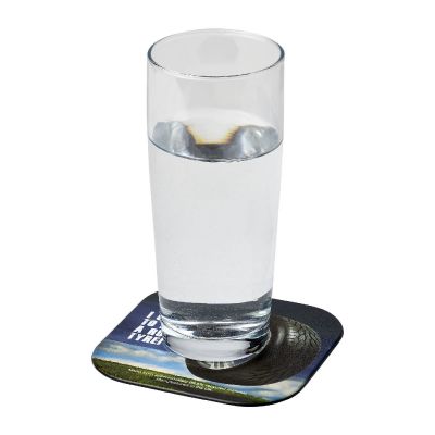 BRITEQUAD GUM -Brite-Mat® quadratischer Untersetzer mit Reifenmaterial