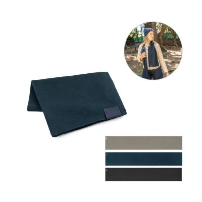 SERENITY - Schal aus recyceltem Polyester (100 % rPET) mit Aufnäher zur individuellen Veredelung