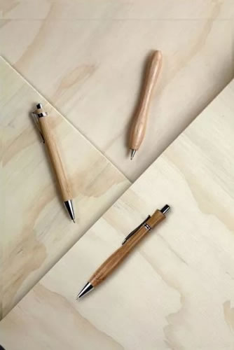 Kugelschreiber Holz mit Logo
