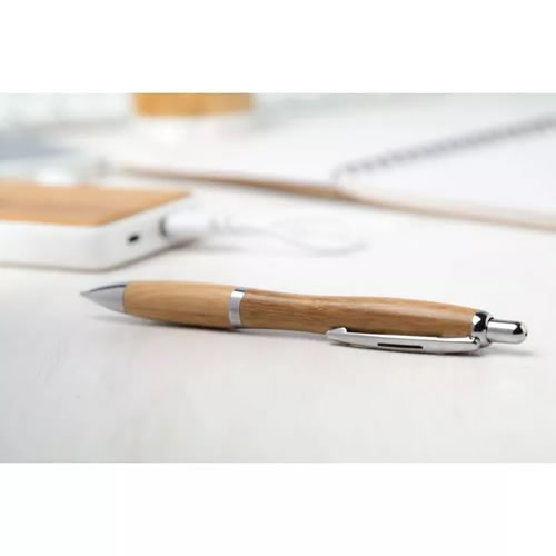 personalisierte Kugelschreiber aus Bambus