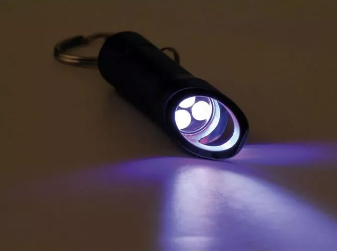 Taschenlampe-Schlüsselanhänger personalisiert
