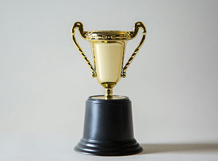 trophaen und edelstahlplatten bedrucken